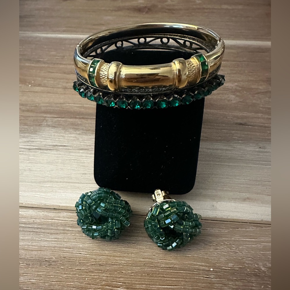 Vintage Beaded Earrings with Bracelets